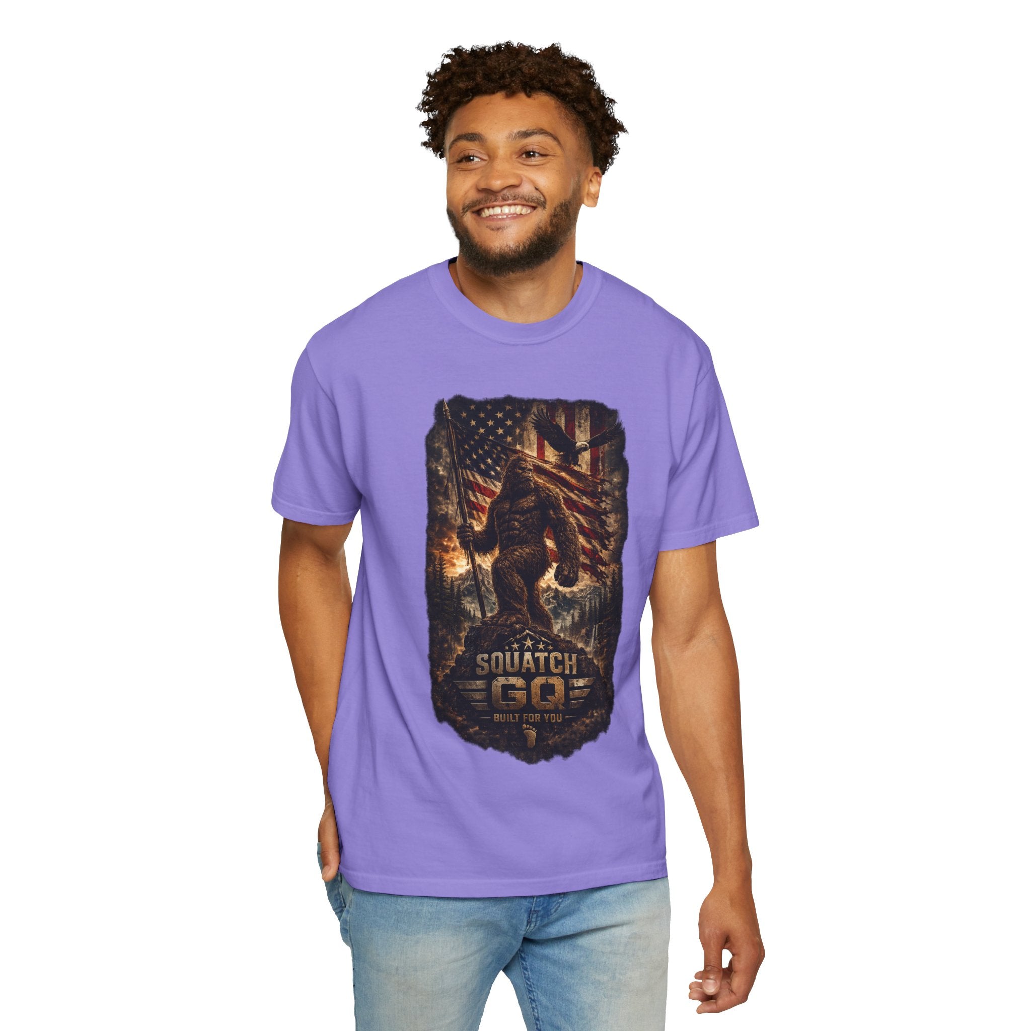 Sasquatch 'Squatch Go' Graphic T-Shirt
