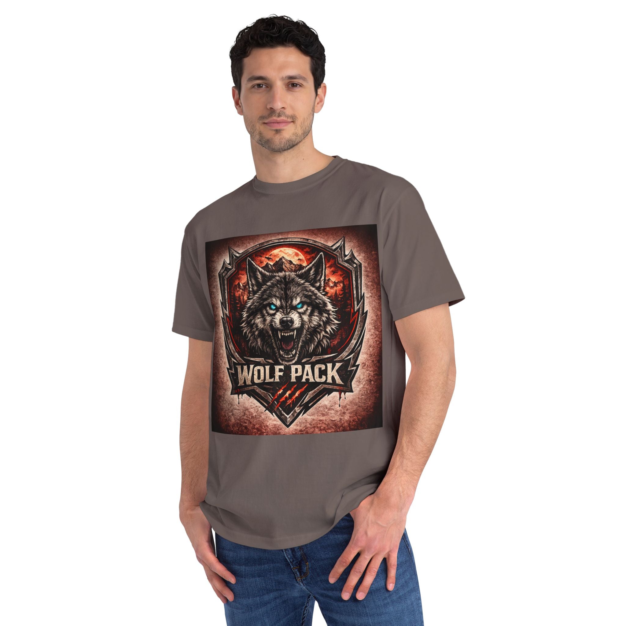 Wolf Pack Graphic T-Shirt — Fierce Wolf Emblem Tee