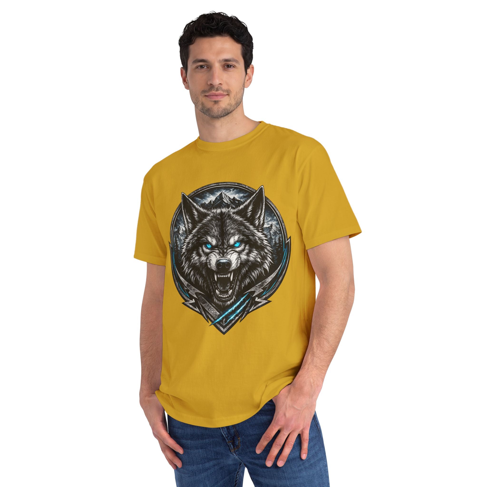 Wolf Head Graphic T-Shirt — Fierce Blue-Eyed Wolf Crest Tee