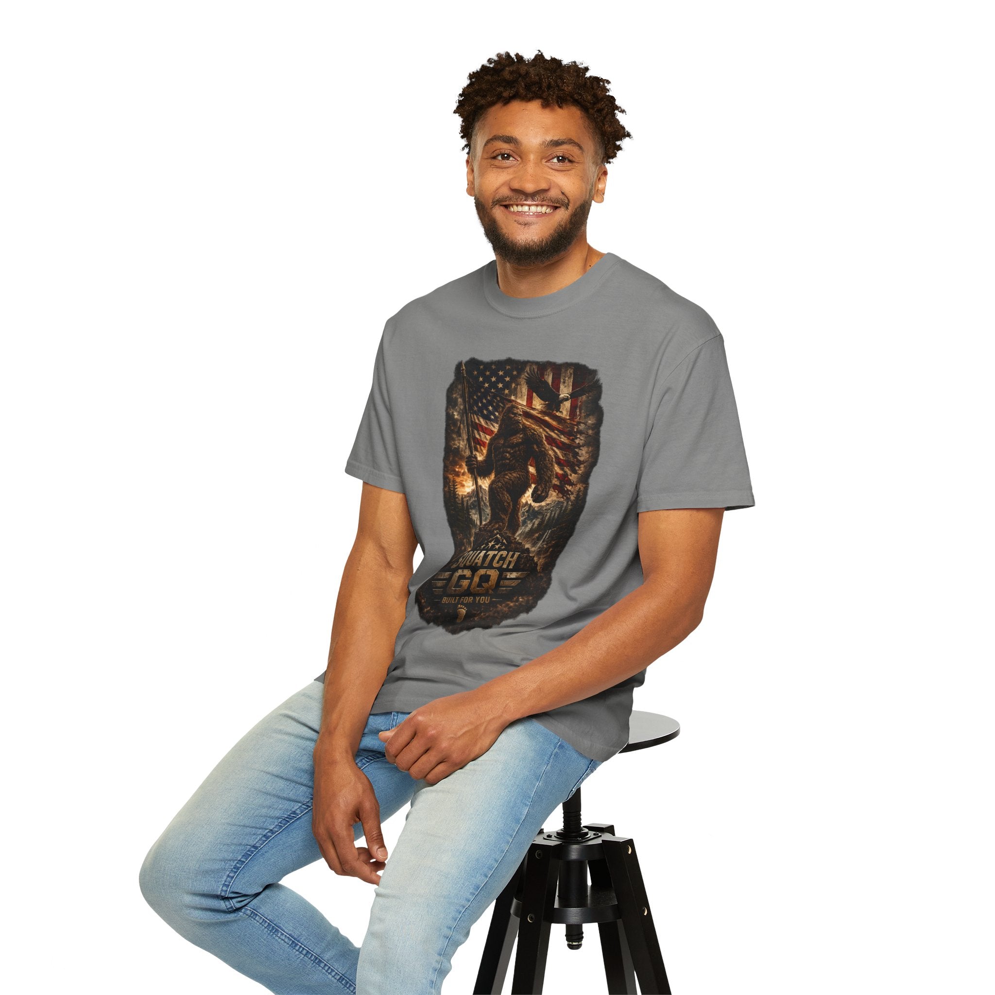 Sasquatch 'Squatch Go' Graphic T-Shirt