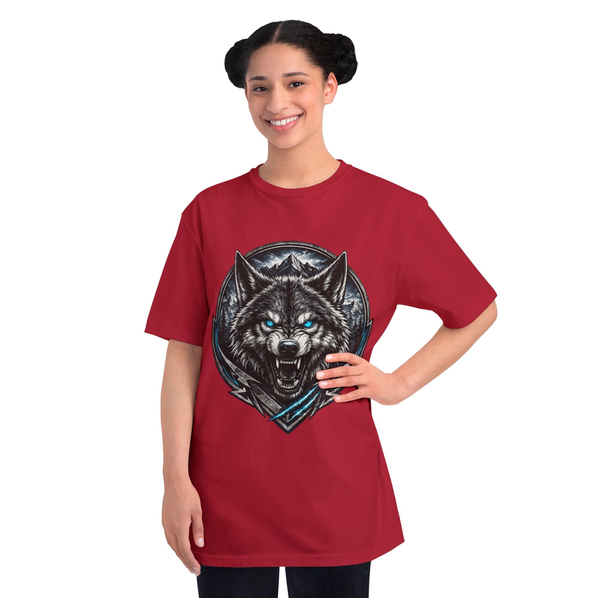 Wolf Head Graphic T-Shirt — Fierce Blue-Eyed Wolf Crest Tee