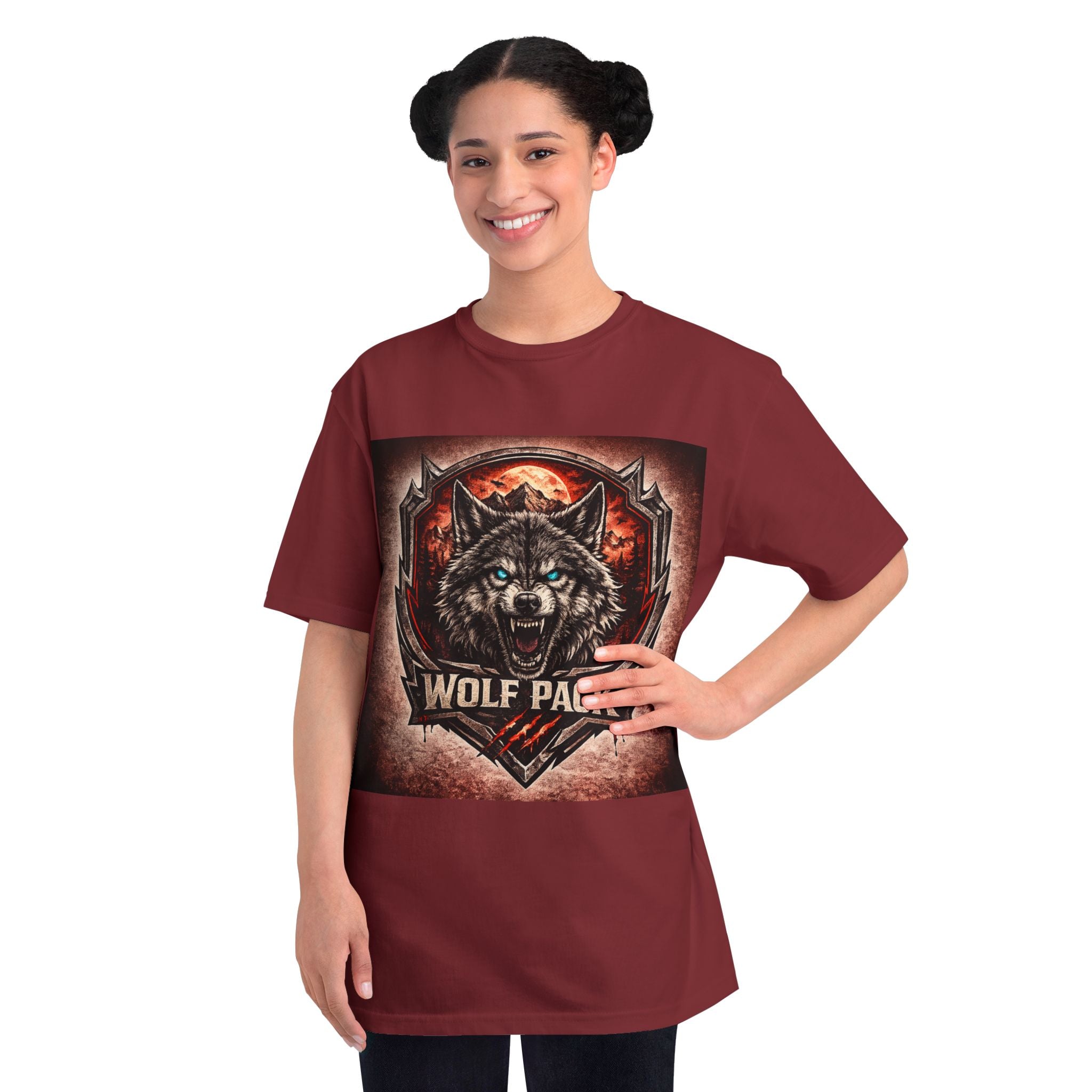 Wolf Pack Graphic T-Shirt — Fierce Wolf Emblem Tee