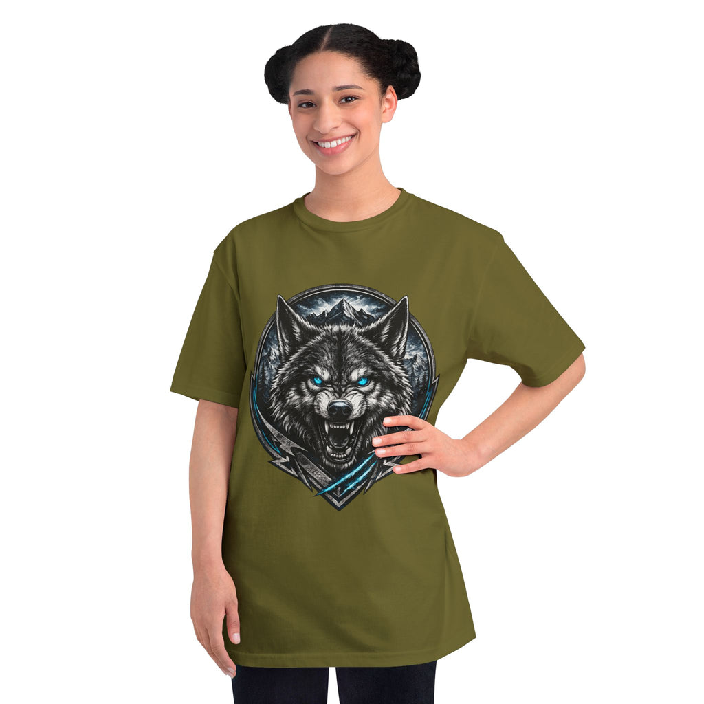 Wolf Head Graphic T-Shirt — Fierce Blue-Eyed Wolf Crest Tee