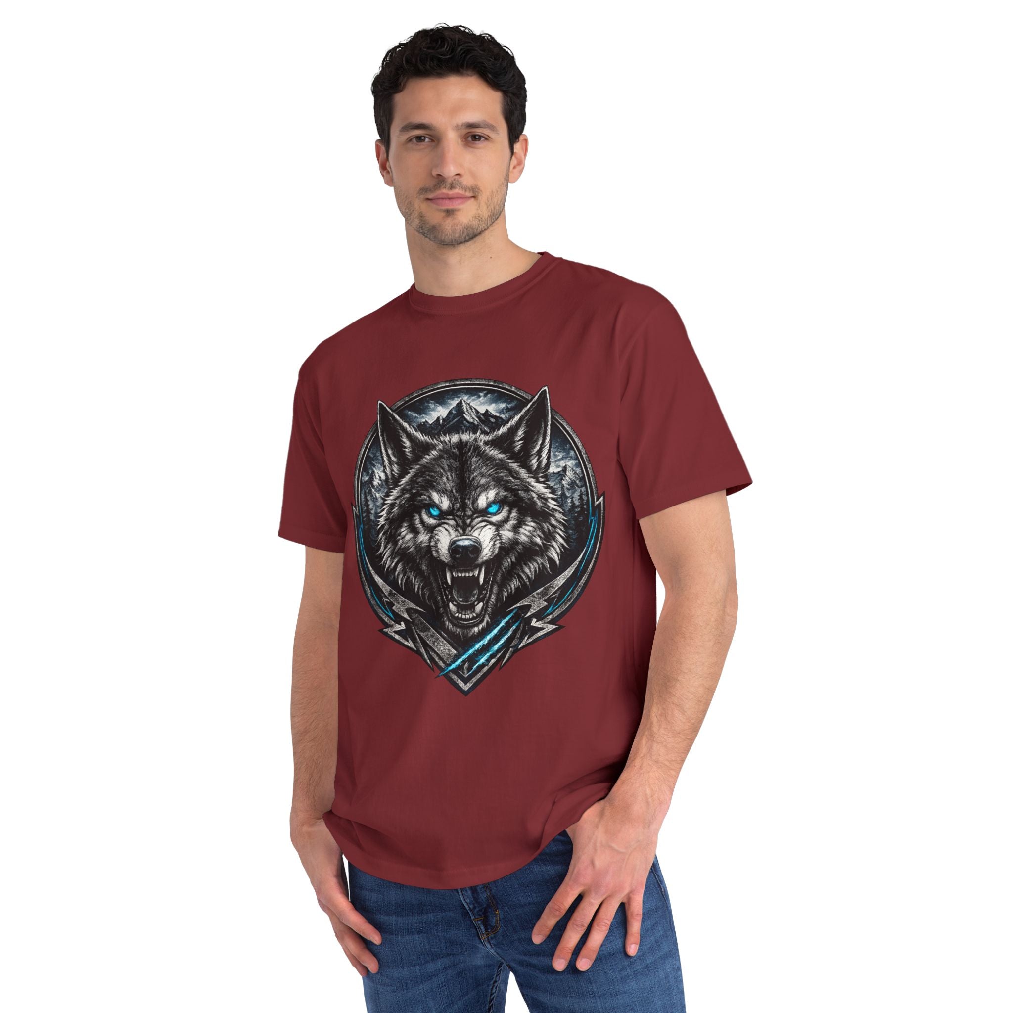 Wolf Head Graphic T-Shirt — Fierce Blue-Eyed Wolf Crest Tee
