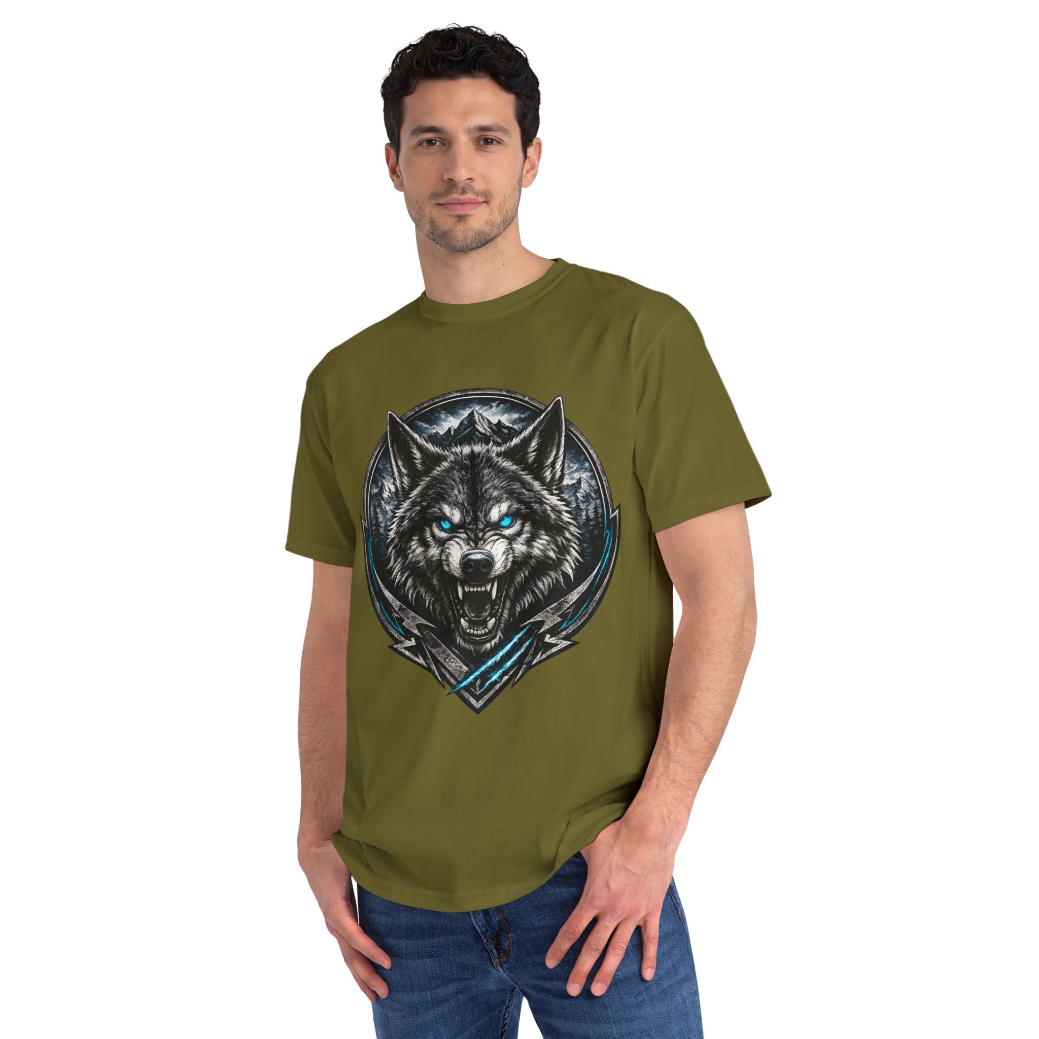 Wolf Head Graphic T-Shirt — Fierce Blue-Eyed Wolf Crest Tee