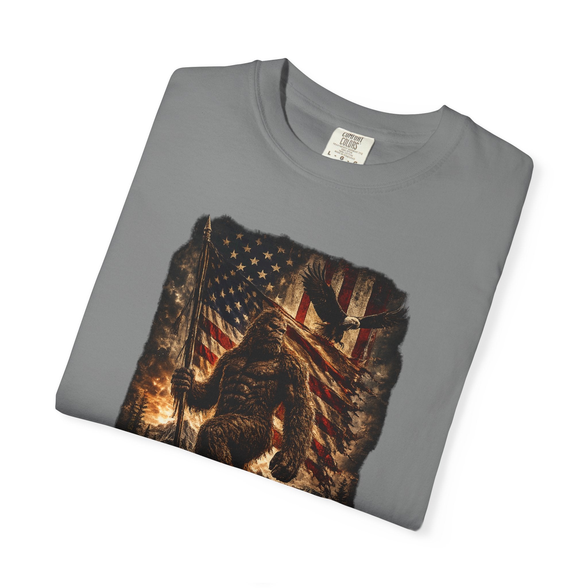 Sasquatch 'Squatch Go' Graphic T-Shirt
