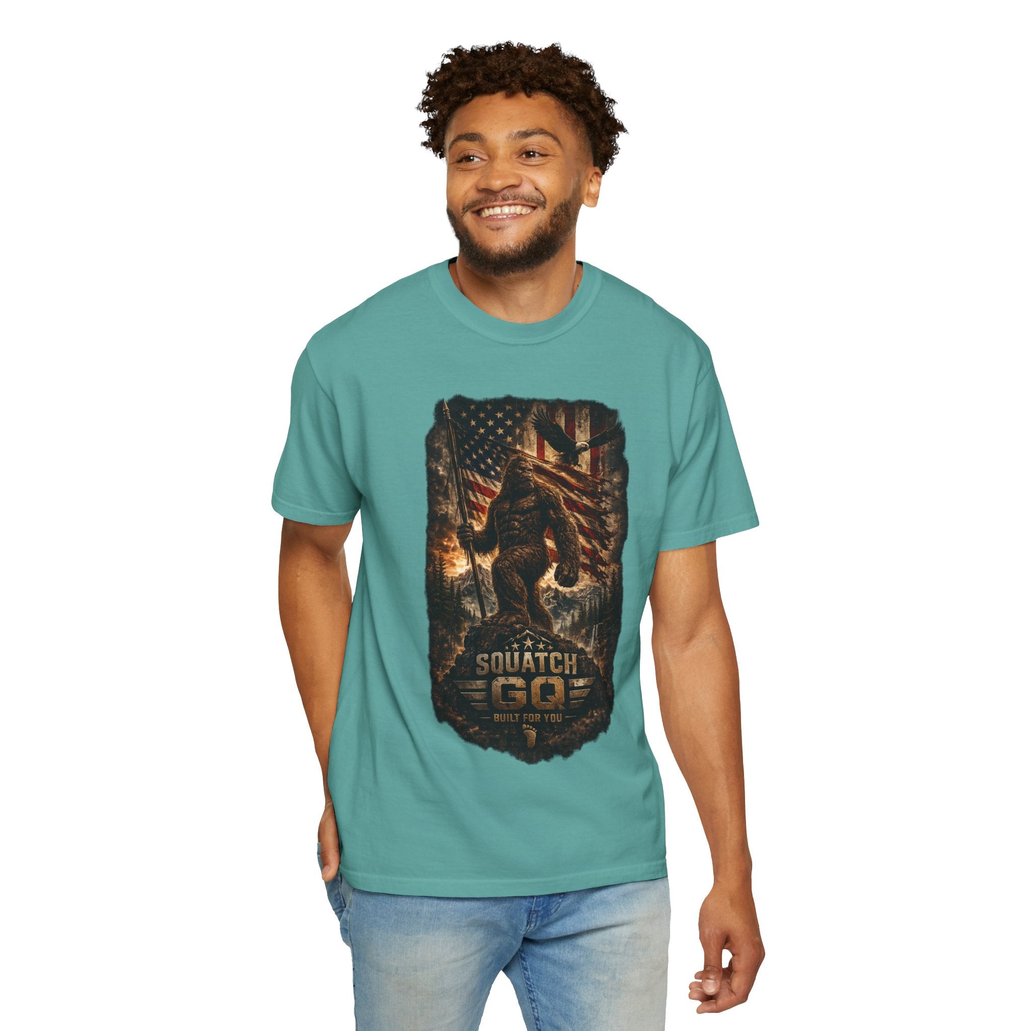 Sasquatch 'Squatch Go' Graphic T-Shirt