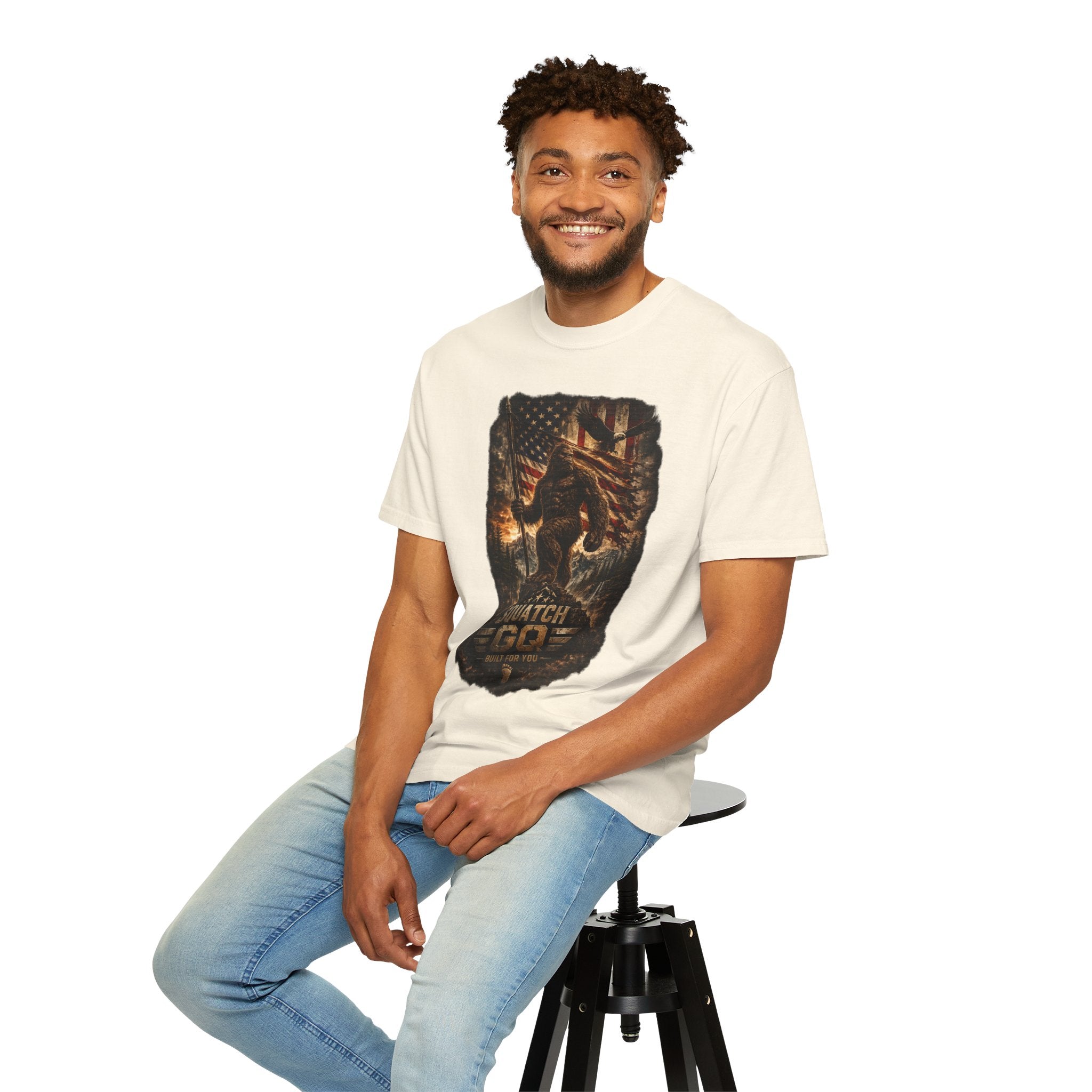 Sasquatch 'Squatch Go' Graphic T-Shirt