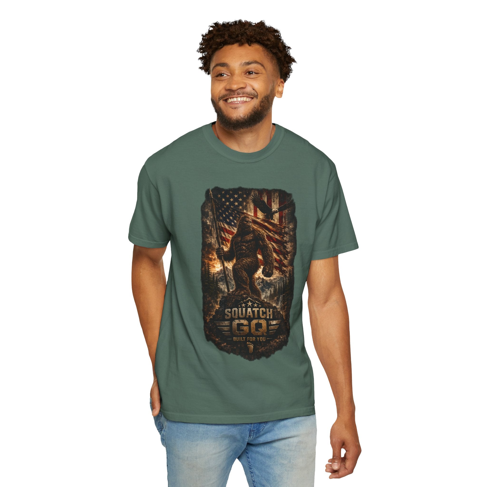Sasquatch 'Squatch Go' Graphic T-Shirt