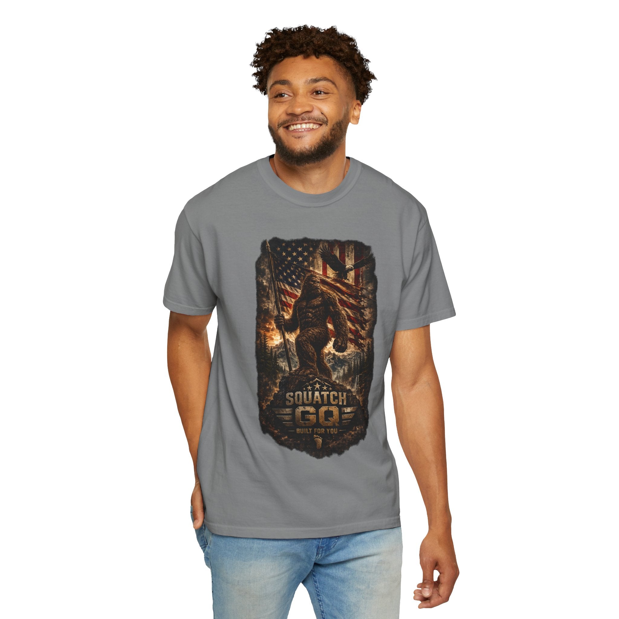 Sasquatch 'Squatch Go' Graphic T-Shirt