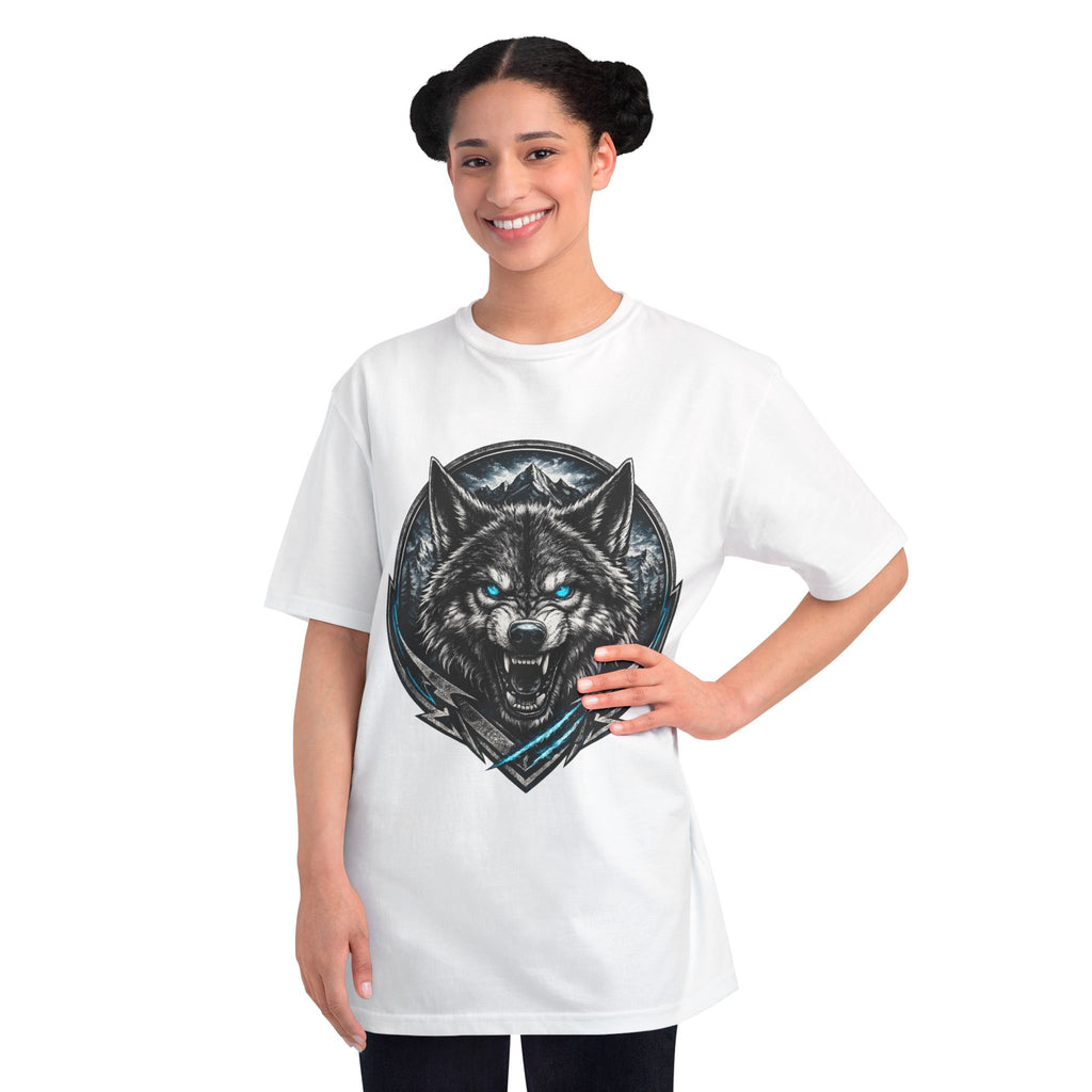 Wolf Head Graphic T-Shirt — Fierce Blue-Eyed Wolf Crest Tee