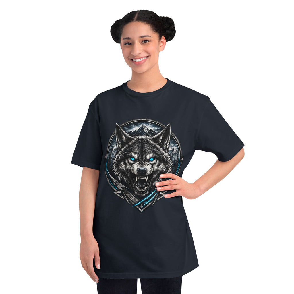 Wolf Head Graphic T-Shirt — Fierce Blue-Eyed Wolf Crest Tee